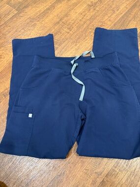 Women’s Small Figs Kade Navy Drawstring Casual Pants PO# T21004